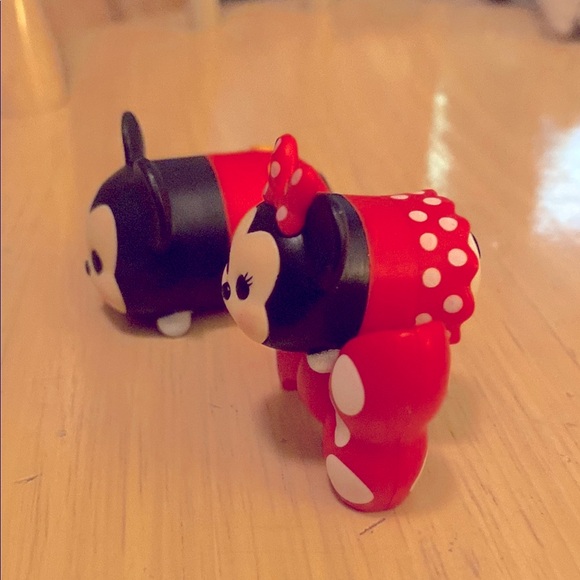 Disney Mickey and Minnie Tsum Tsum Figures - Black, Red, and White - Picture 4 of 8